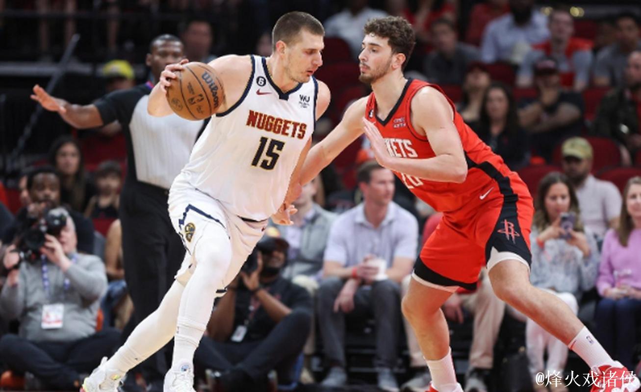 约基奇和申京今日同砍三双,成为历史首对同场三双中锋对位 约基奇和申京今日同砍三双,成为历史首对同场三双中锋对位