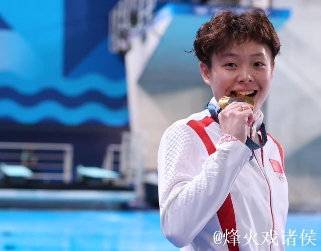 陈艺文领跑晋级十五运会女子3米板跳水决赛