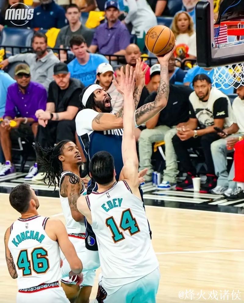 森林狼战胜独行侠升至西部第八 灰熊轻松拿下黄蜂 森林狼战胜独行侠升至西部第八 灰熊轻松拿下黄蜂