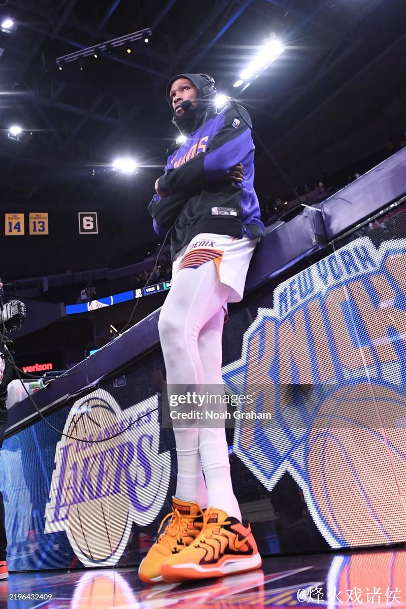 库里22+6+6杜兰特砍31分 勇士力克太阳止3连败 库里22+6+6杜兰特砍31分 勇士力克太阳止3连败